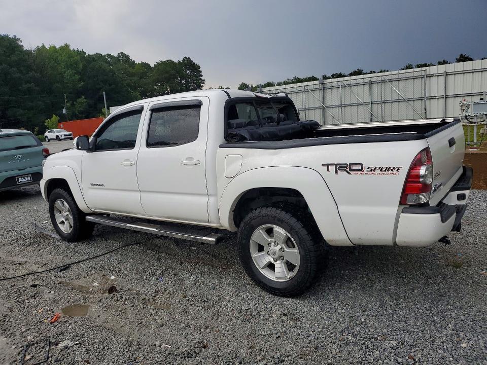 2014 TOYOTA TACOMA V6 — Фото 2 из 12