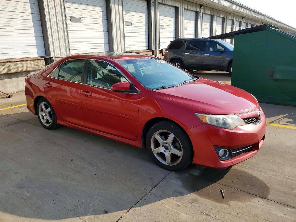 2012 TOYOTA CAMRY SE SPORT LIMITED EDITION — Фото 4 из 12