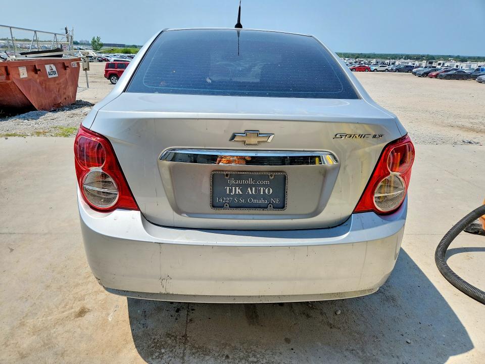 2012 CHEVROLET SONIC LT — Фото 6 из 12