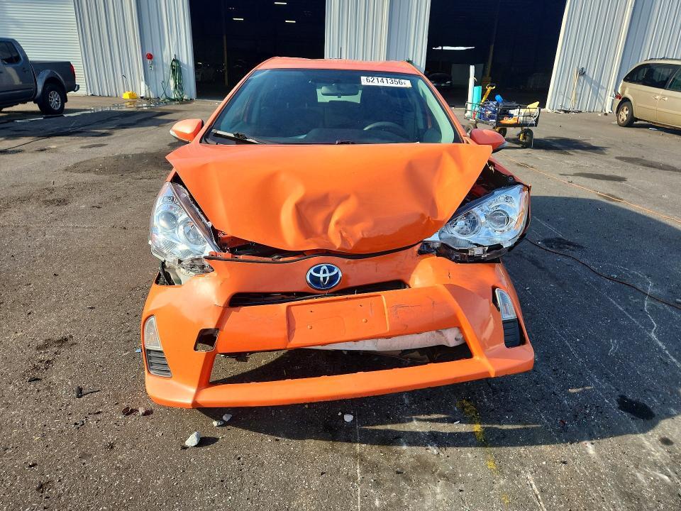 2012 TOYOTA PRIUS C THREE — Фото 5 из 13