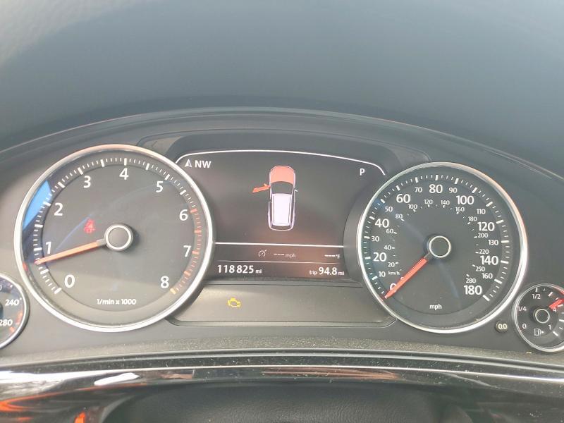 2011 VOLKSWAGEN TOUAREG V6 — Фото 9 из 13