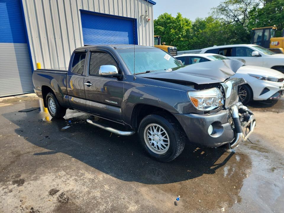 2011 TOYOTA TACOMA BASE — Фото 4 из 12