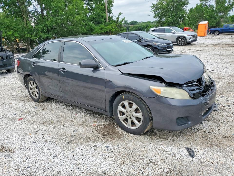 4T4BF3EKXBR149385 2011 TOYOTA CAMRY photo no. 4
