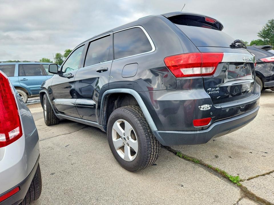 2011 JEEP GRAND CHEROKEE LAREDO — Фото 2 из 12