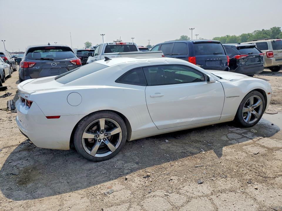 2011 CHEVROLET CAMARO LT — Фото 3 из 12