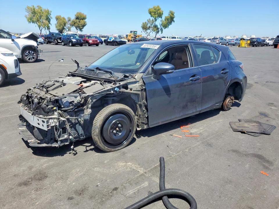 JTHKD5BHXB2028973 2011 LEXUS CT photo no. 1