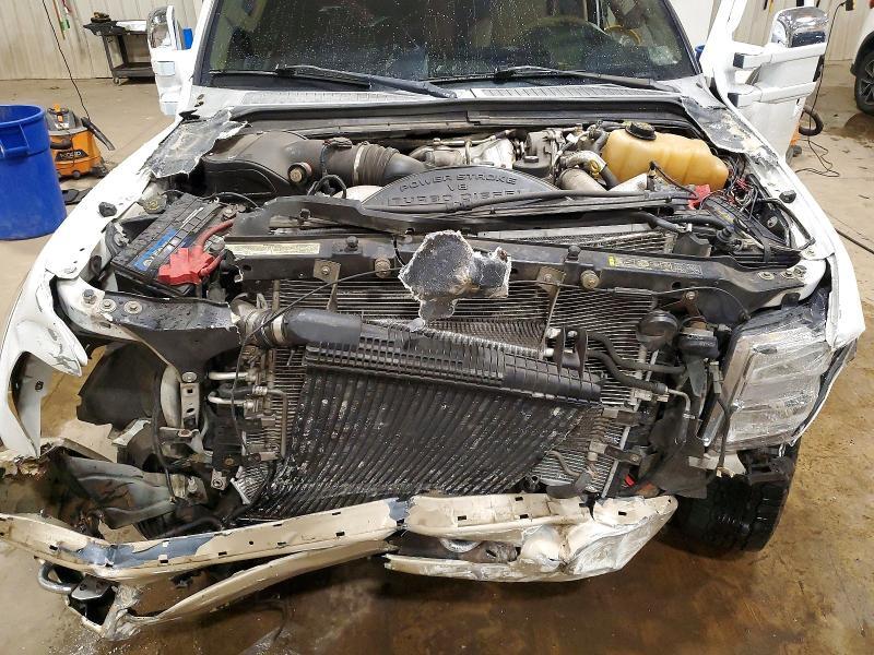 2010 FORD F250 SUPER DUTY — Фото 11 из 12