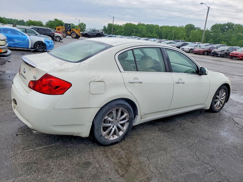 2007 INFINITI G35 — Фото 3 из 12