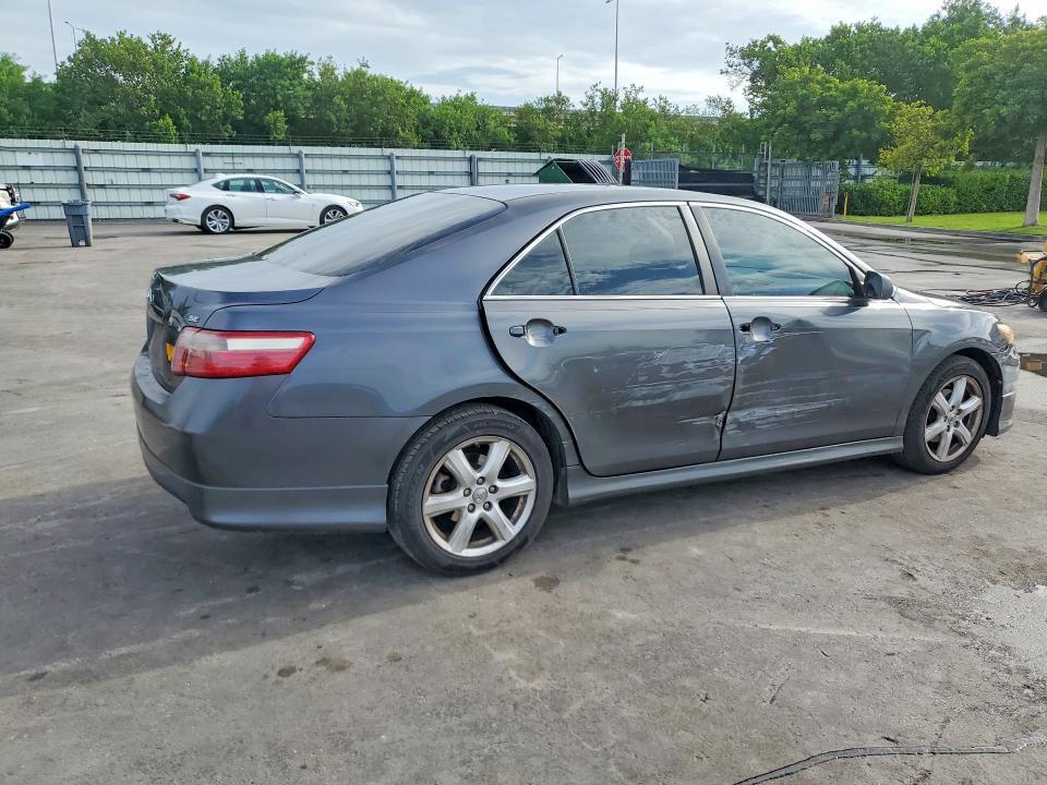 2007 TOYOTA CAMRY SE — Фото 3 из 12