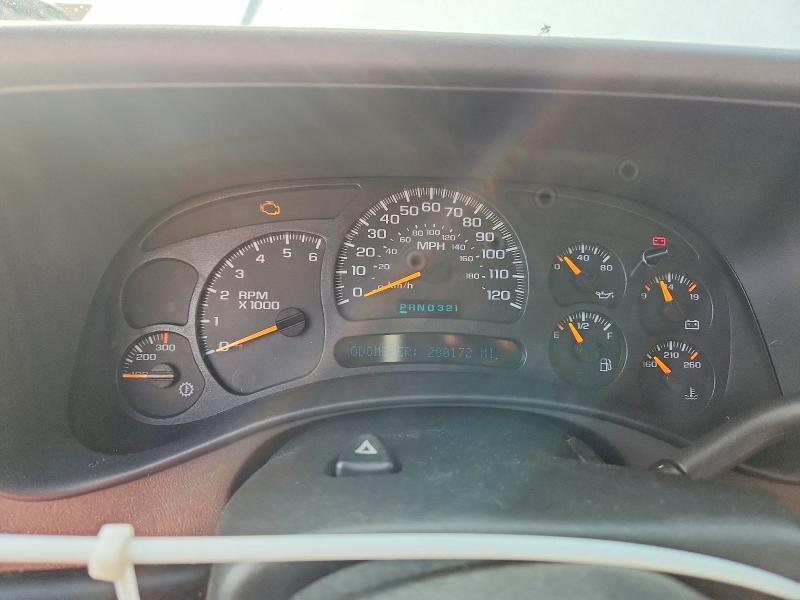 2005 GMC SIERRA C2500 HEAVY DUTY — Фото 9 из 12