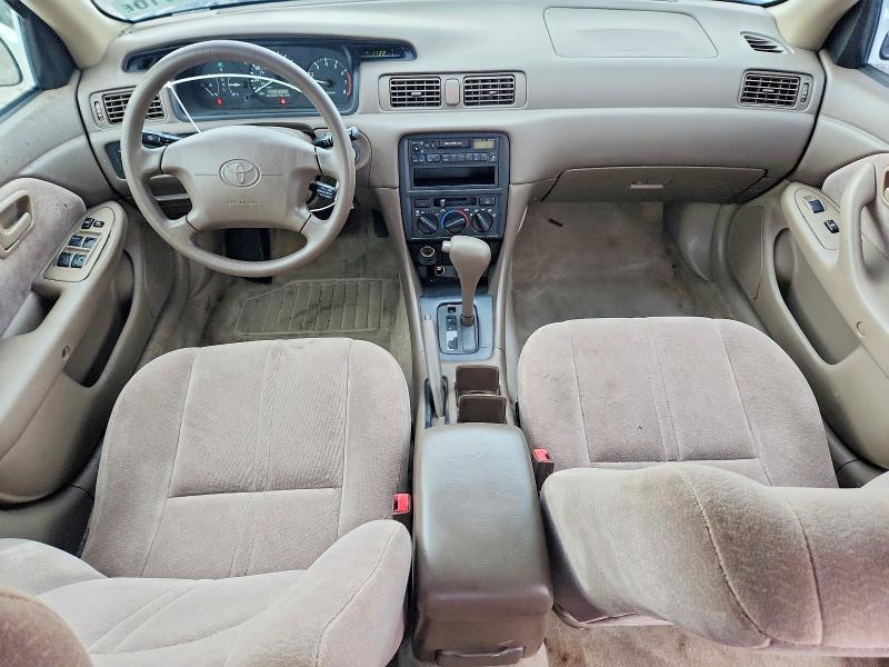1997 TOYOTA CAMRY LE — Фото 8 из 12
