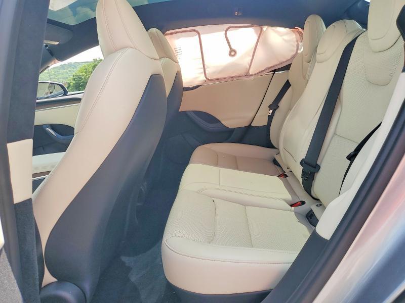 2025 TESLA MODEL S — Фото 10 из 12