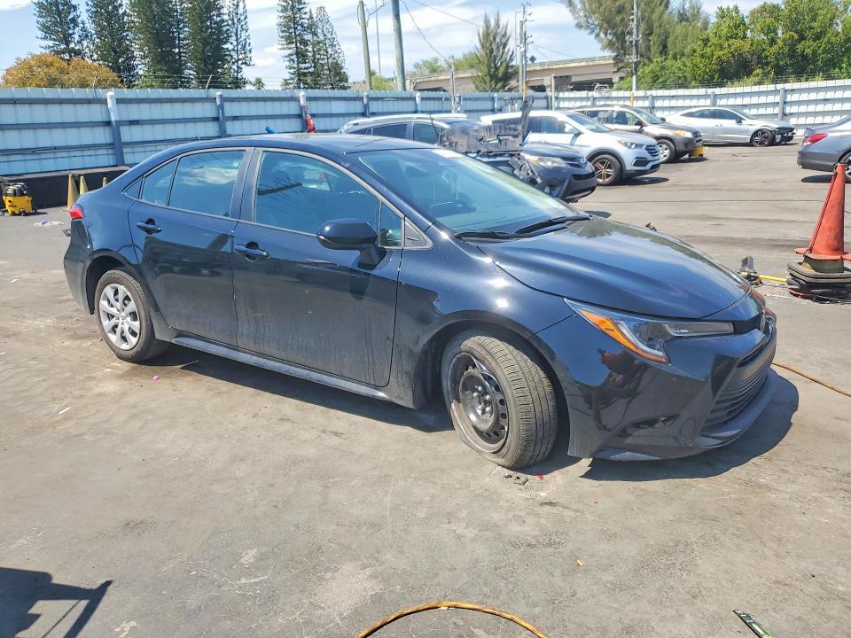 5YFB4MDE0SP242497 2025 TOYOTA COROLLA photo no. 4