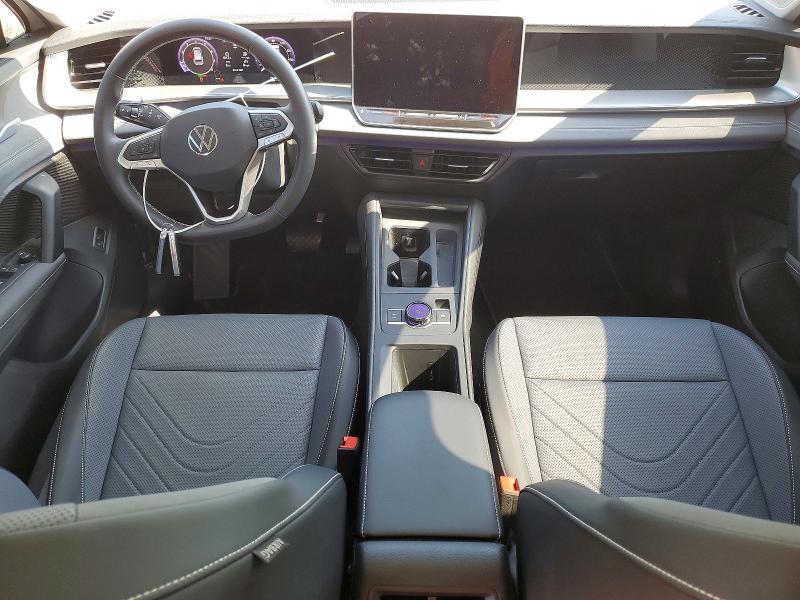 2025 VOLKSWAGEN TIGUAN SE — Фото 8 из 13