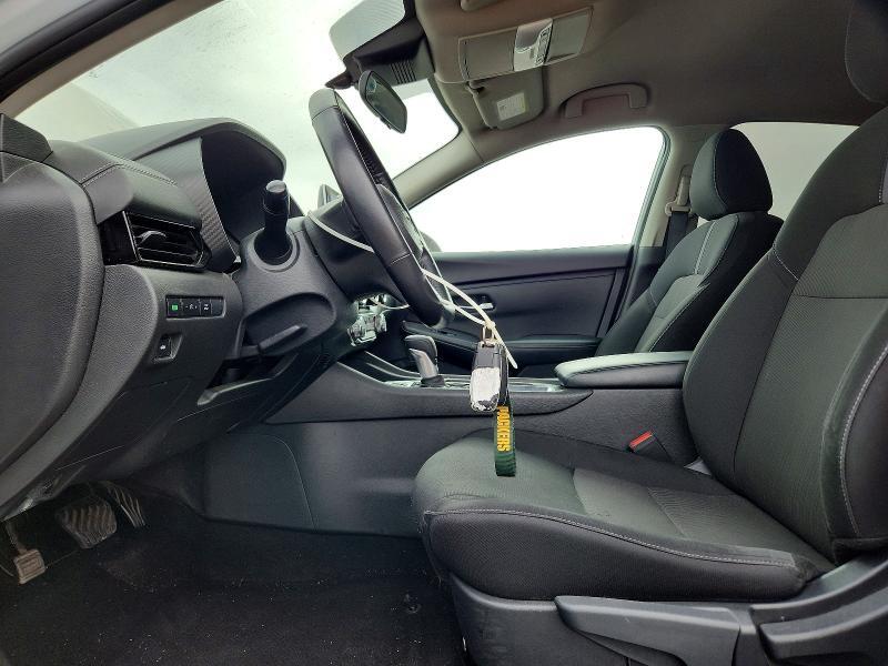 2025 NISSAN SENTRA — Фото 7 из 12