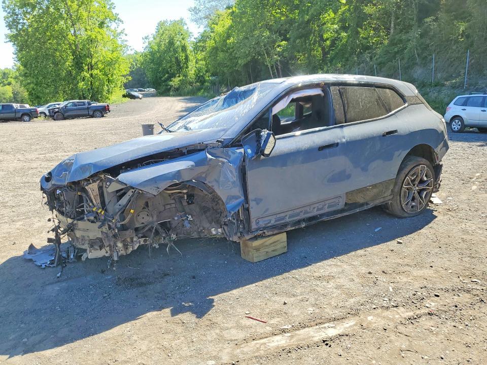 2024 BMW IX WB523CF08RCP23479
