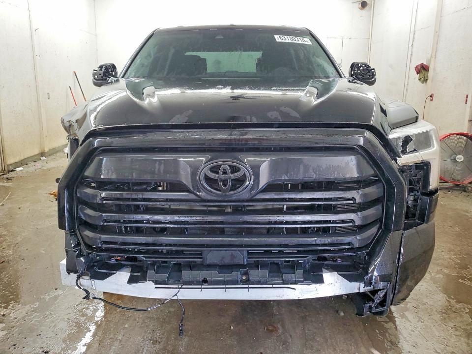 2023 TOYOTA TUNDRA SR — Фото 5 из 13
