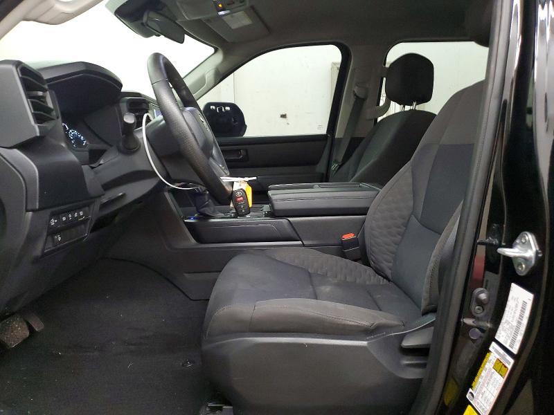 2023 TOYOTA TUNDRA SR — Фото 7 из 13