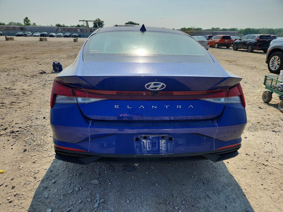 2023 HYUNDAI ELANTRA SEL — Фото 6 из 13