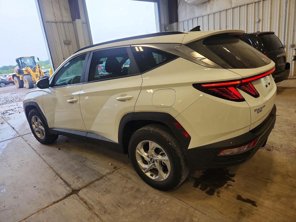 2022 HYUNDAI TUCSON SEL — Фото 2 из 12
