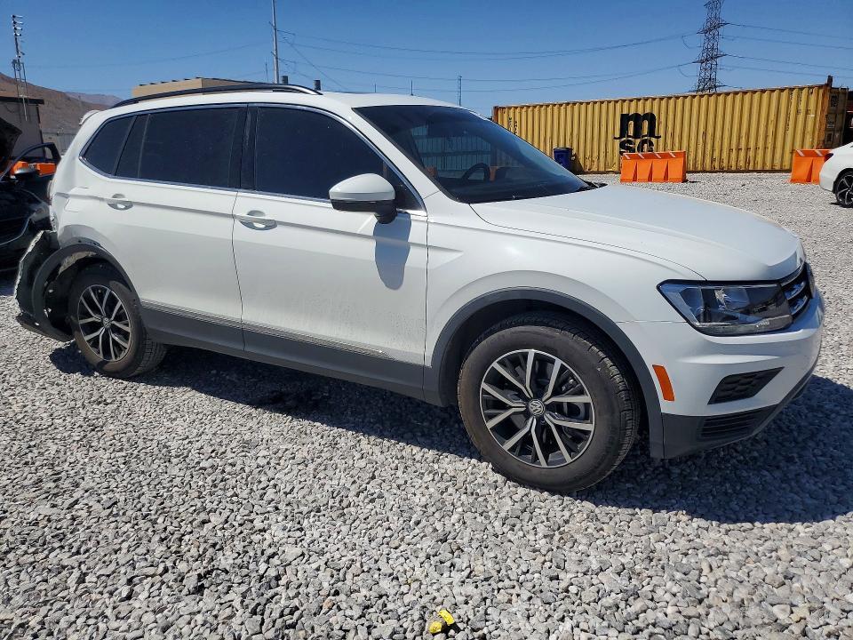 2021 VOLKSWAGEN TIGUAN SE — Фото 4 из 13