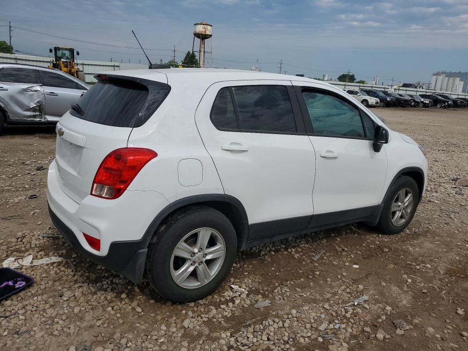 2020 CHEVROLET TRAX LS — Фото 3 из 13