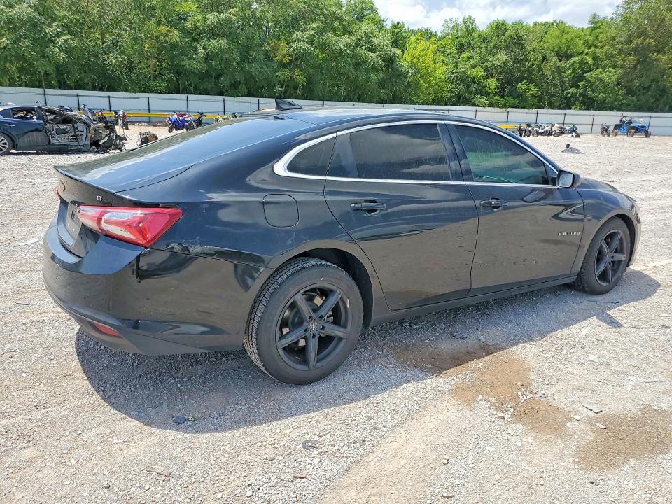 2019 CHEVROLET MALIBU LT — Фото 3 из 12