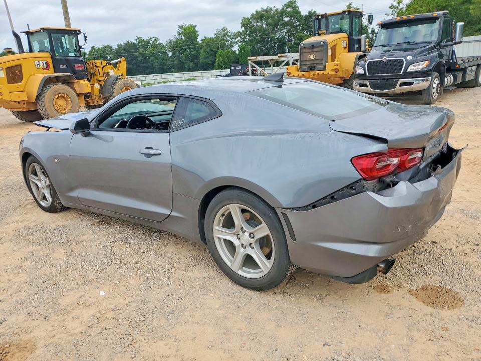2019 CHEVROLET CAMARO LS — Фото 2 из 12