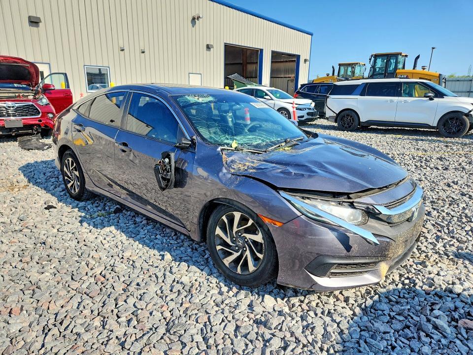 2HGFC2F77JH540669 2018 HONDA CIVIC photo no. 4