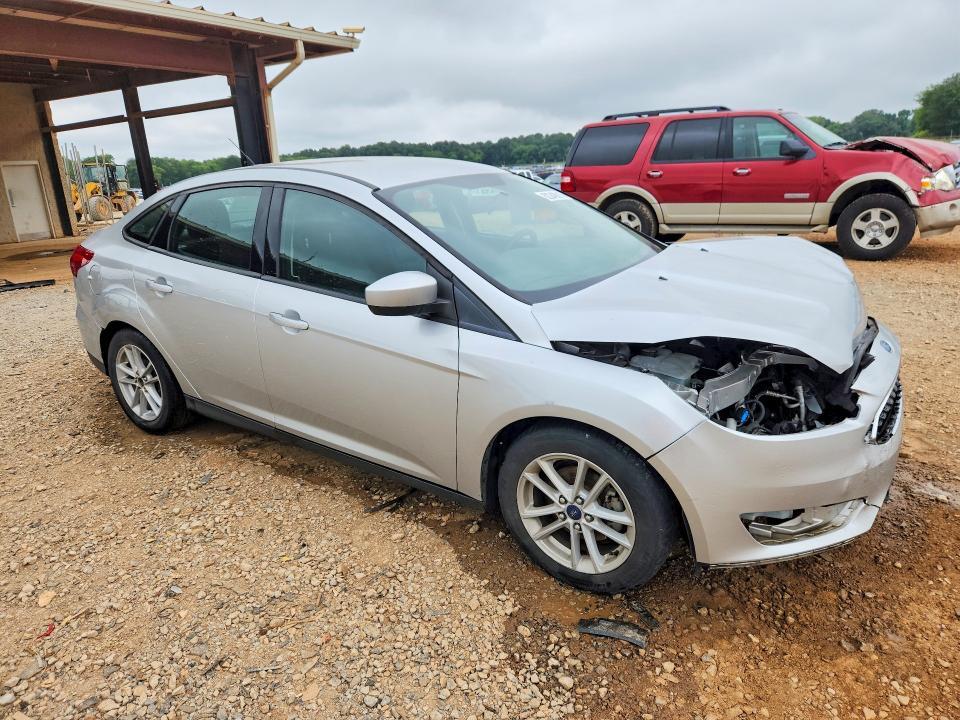 1FADP3F28JL226655 2018 FORD FOCUS photo no. 4