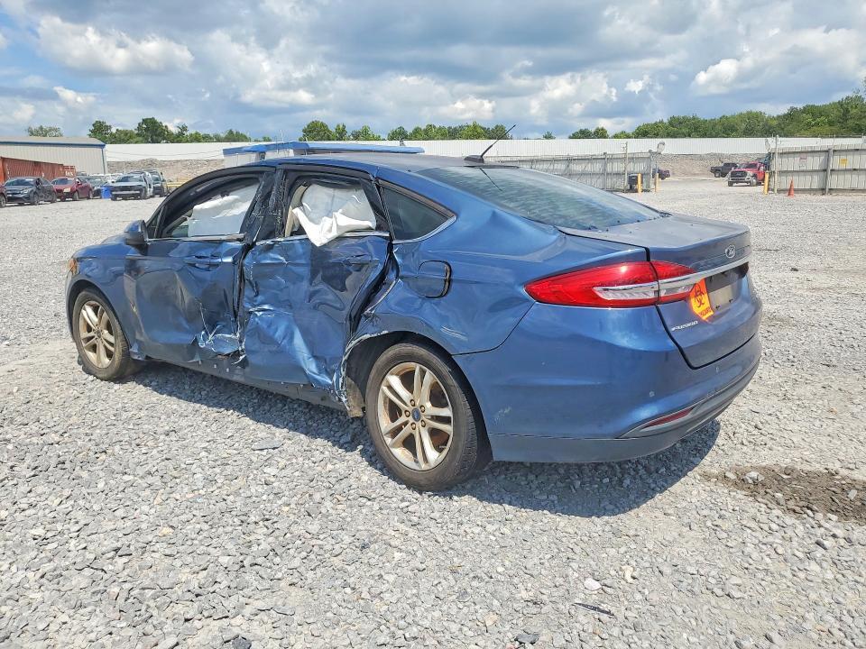 3FA6P0HD9JR228972 2018 FORD FUSION photo no. 2