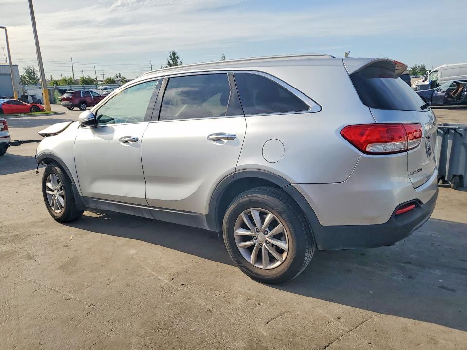 2018 KIA SORENTO LX — Фото 2 из 13