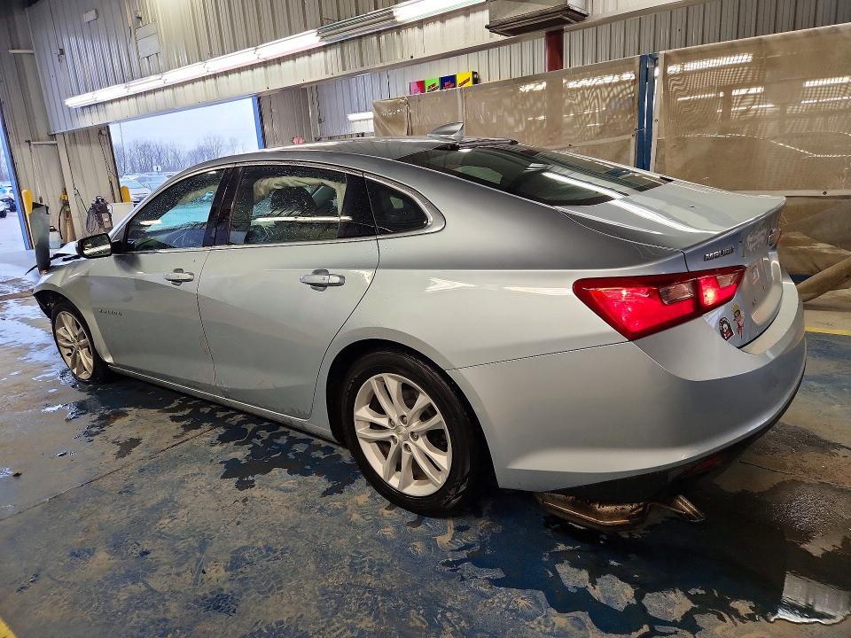 2017 CHEVROLET MALIBU LT — Фото 2 из 12