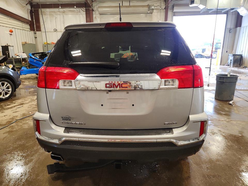 2017 GMC TERRAIN SLE — Фото 6 из 13