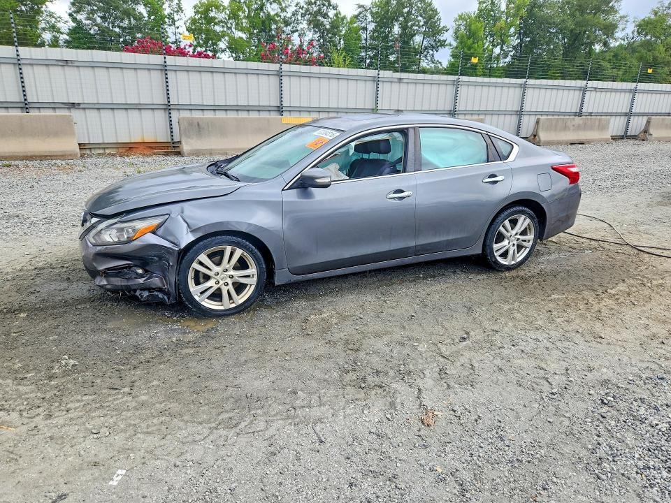 2017 NISSAN ALTIMA 3.5 SL