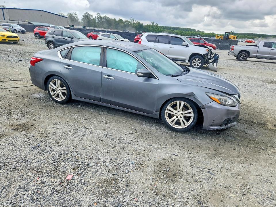 2017 NISSAN ALTIMA 3.5 SL — Фото 4 из 12