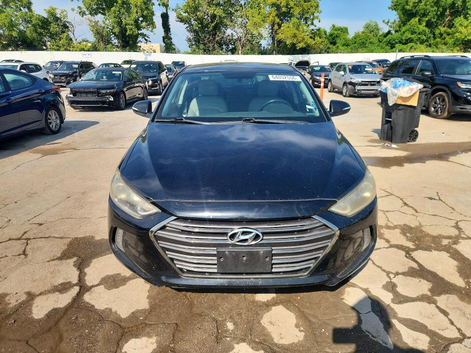 2017 HYUNDAI ELANTRA LIMITED — Фото 5 из 12