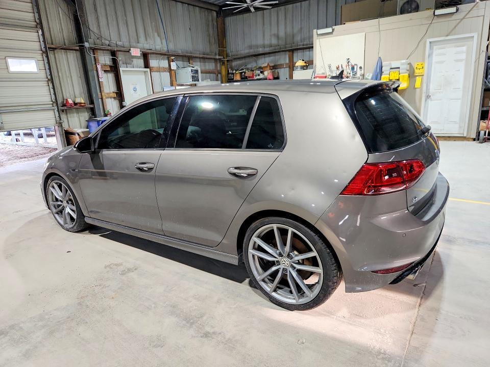 2017 VOLKSWAGEN GOLF R — Фото 2 из 13