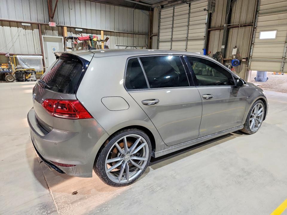 2017 VOLKSWAGEN GOLF R — Фото 3 из 13