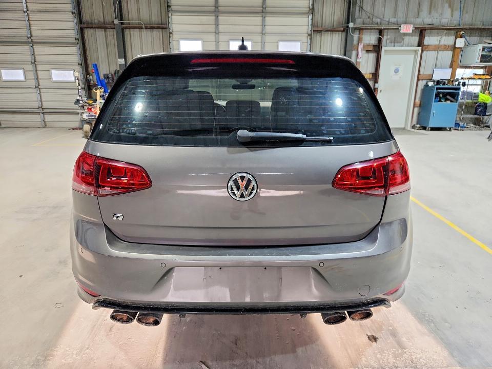 2017 VOLKSWAGEN GOLF R — Фото 6 из 13