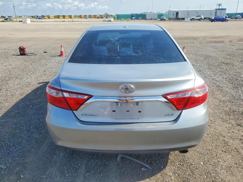 4T1BF1FK2HU713746 2017 TOYOTA CAMRY photo no. 6