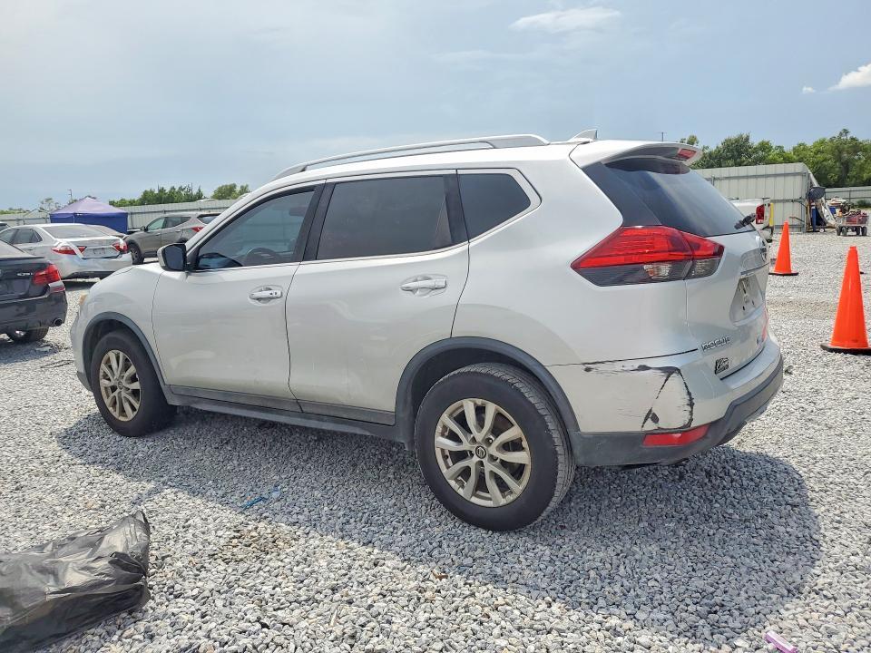 2017 NISSAN ROGUE SV — Фото 2 из 13