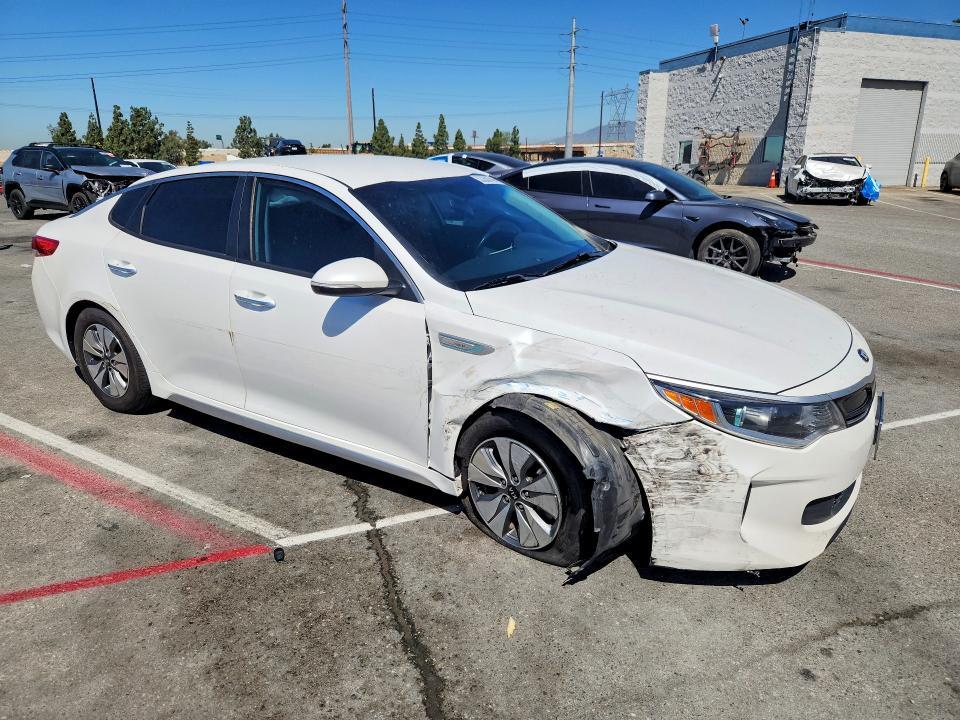 2017 KIA OPTIMA HYBRID — Фото 4 из 12