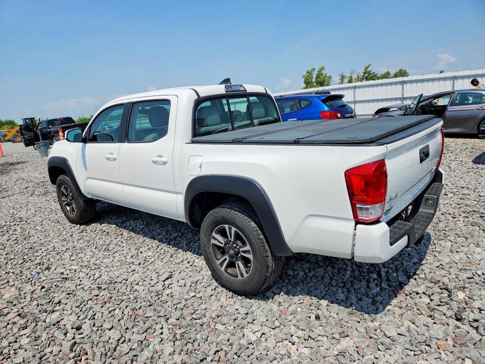 2016 TOYOTA TACOMA SR V6 — Фото 2 из 12