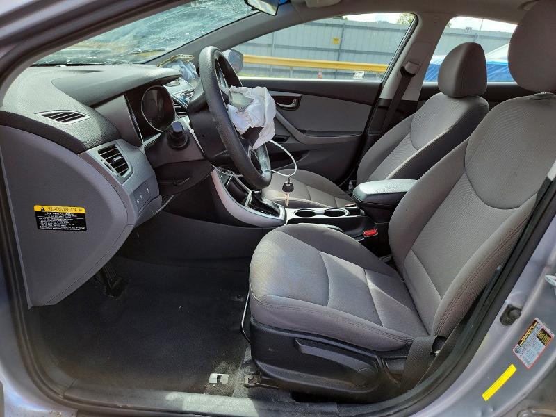 2016 HYUNDAI ELANTRA SE — Фото 7 из 13
