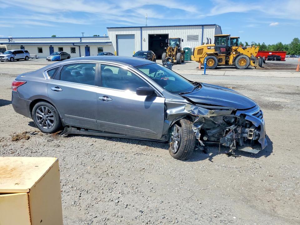 2015 NISSAN ALTIMA 2.5 S — Фото 4 из 12