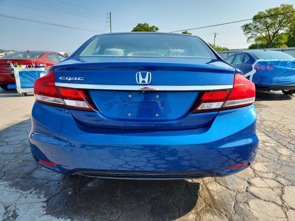 2015 HONDA CIVIC LX — Фото 6 из 12