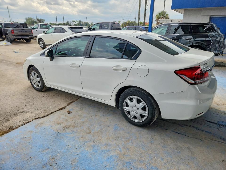 19XFB2F58FE112211 2015 HONDA CIVIC photo no. 2