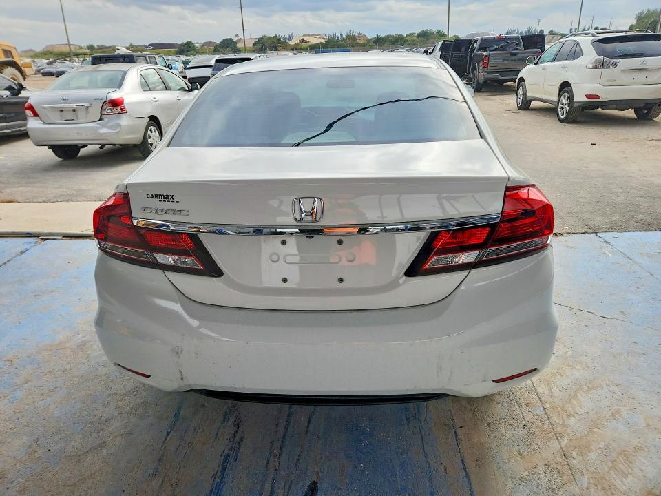 19XFB2F58FE112211 2015 HONDA CIVIC photo no. 6
