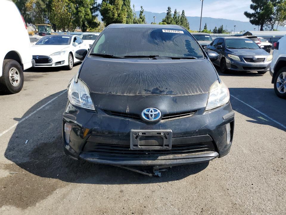 2015 TOYOTA PRIUS TWO — Фото 5 из 12